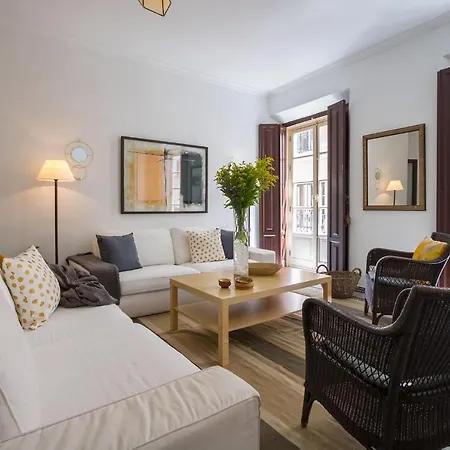 Santamaria Duplex Terrace 7 Pax Seville