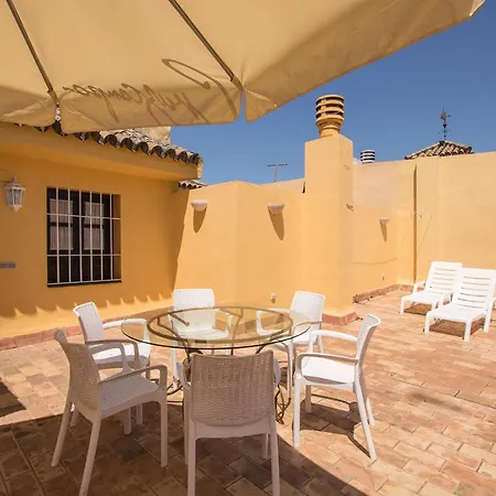 Santamaria Duplex Terrace 7 Pax Seville